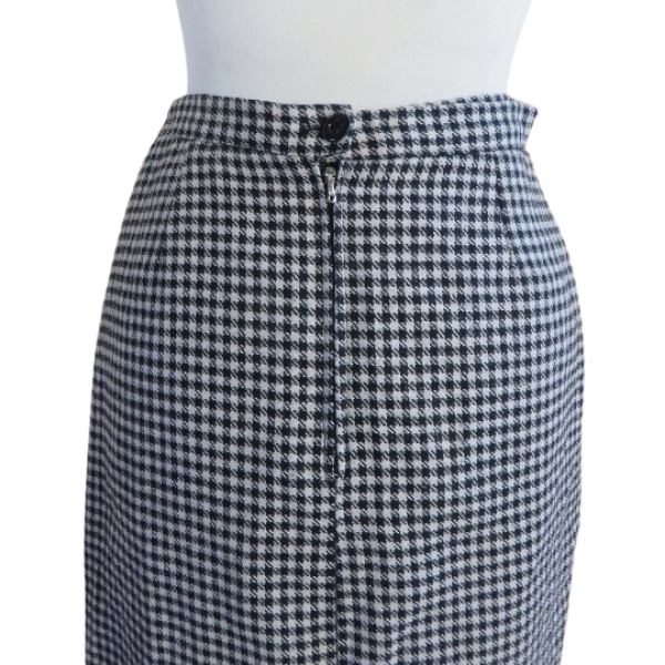 Vintage 50s style Black and White  wool skirt , size S - Image 3