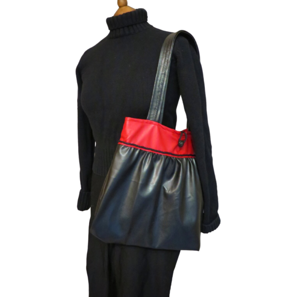 Black and Red faux leather  bag - Image 5