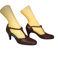 Vintage 90s Brown Leather shoes  size 37 EU