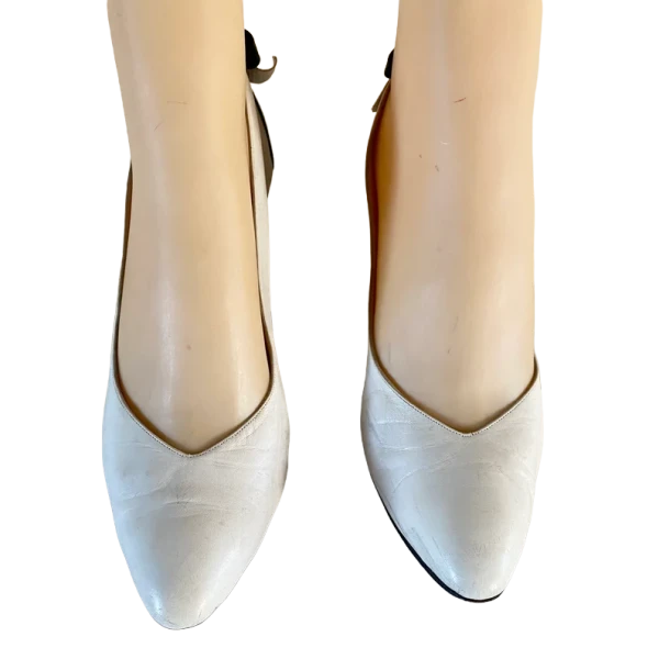 Vintage 90s White and Black shoes size 39/40 EU - Image 4