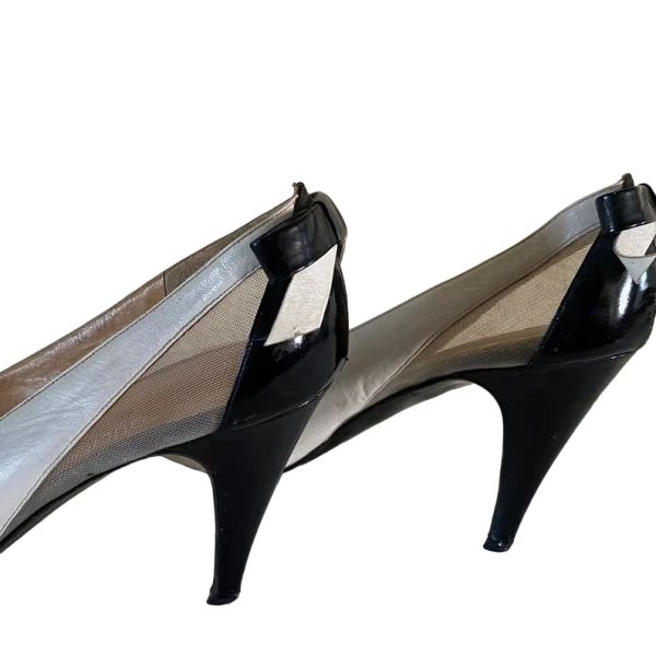 Vintage 90s White and Black shoes size 39/40 EU - Image 6