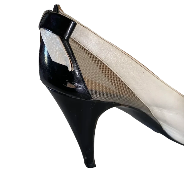 Vintage 90s White and Black shoes size 39/40 EU - Image 5