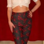 Vintage 90s Woman Black Grey capri jeans  size S/M